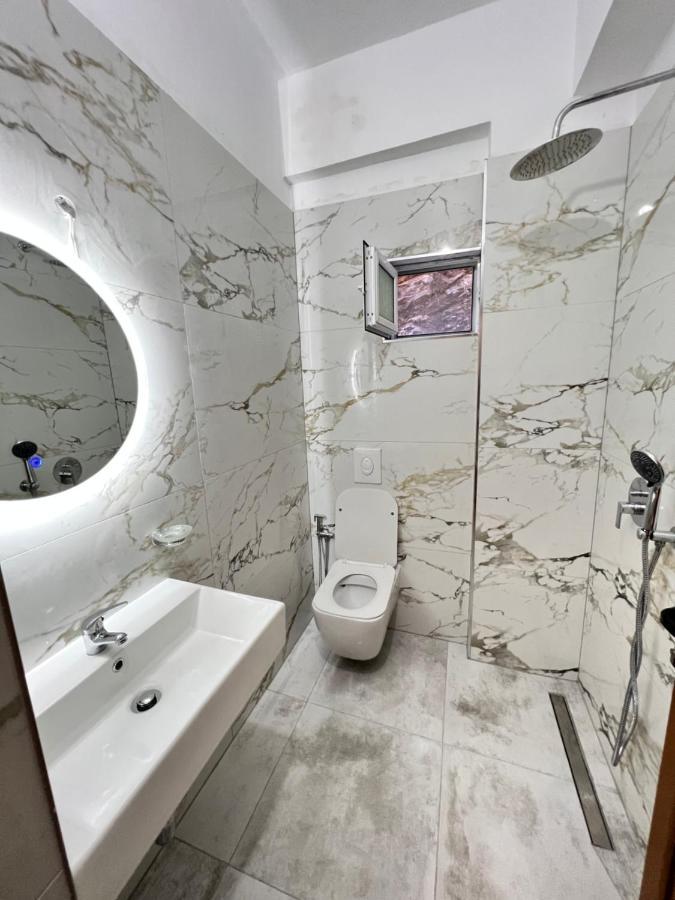 Hotel Moscopole Ksamil Luaran gambar