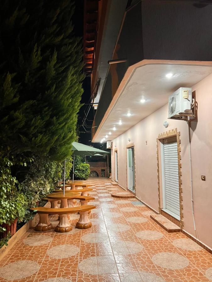 Hotel Moscopole Ksamil Luaran gambar