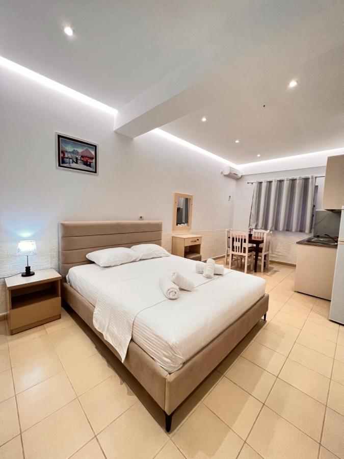 Hotel Moscopole Ksamil Luaran gambar