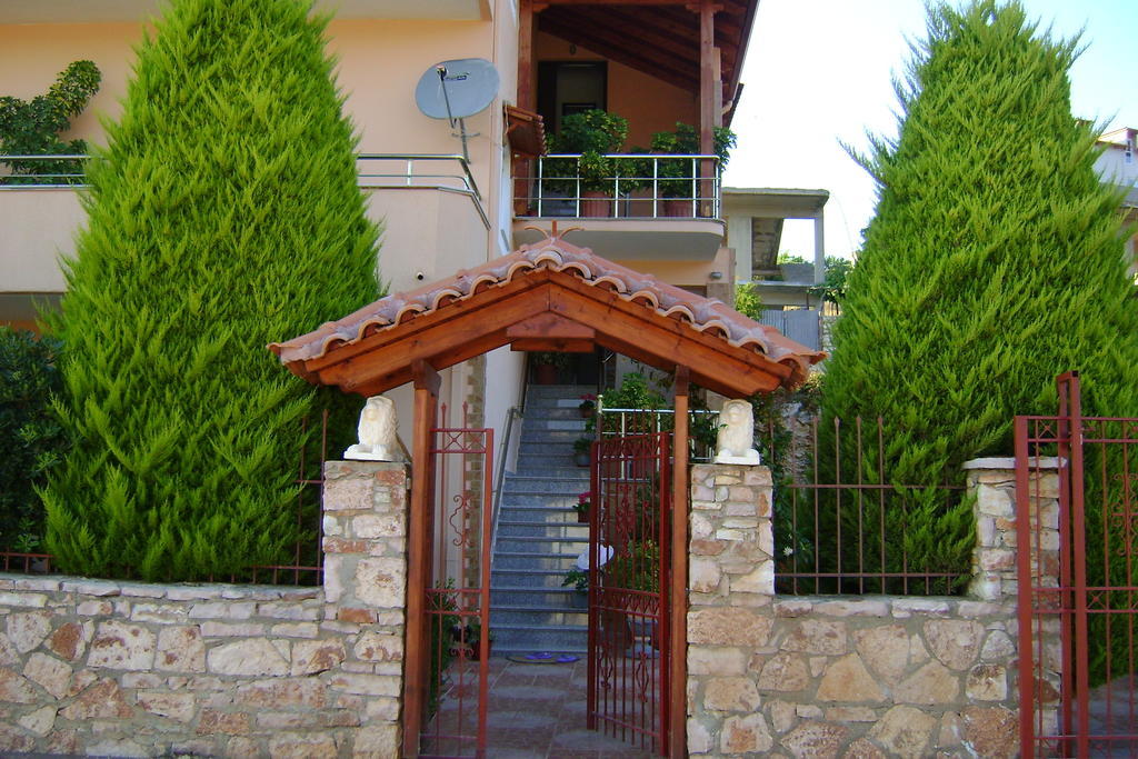 Hotel Moscopole Ksamil Luaran gambar